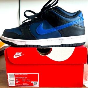 Nike Dunk Low 6 Youth / 7.5 Women